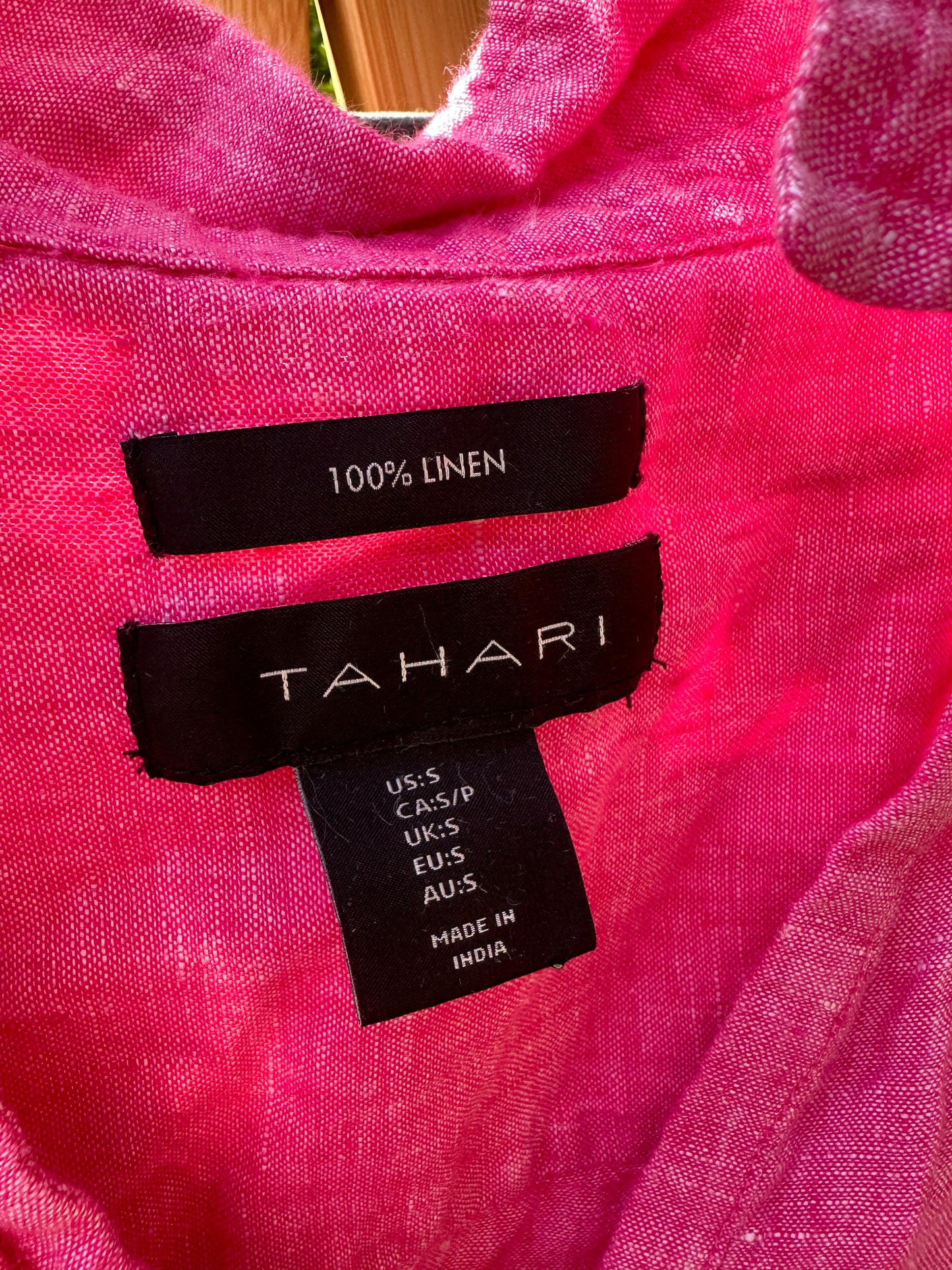 S 100% Linen Tahari Top