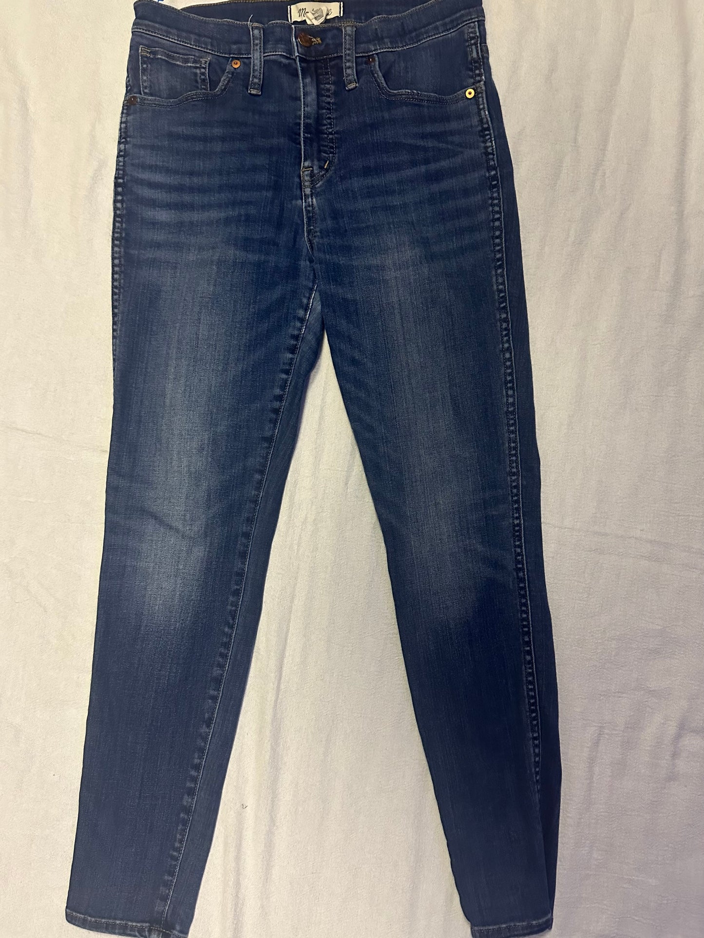 29 Madewell 10” High Rise Skinny Jeans