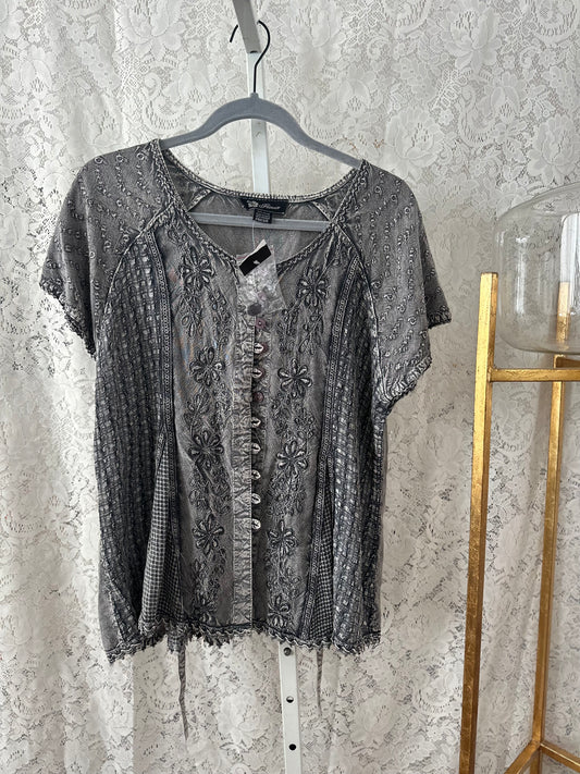 L NWT Gray Embroidered/Beaded Shirt