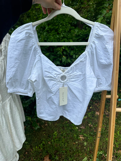 M NWT White Balloon Sleeve Crop