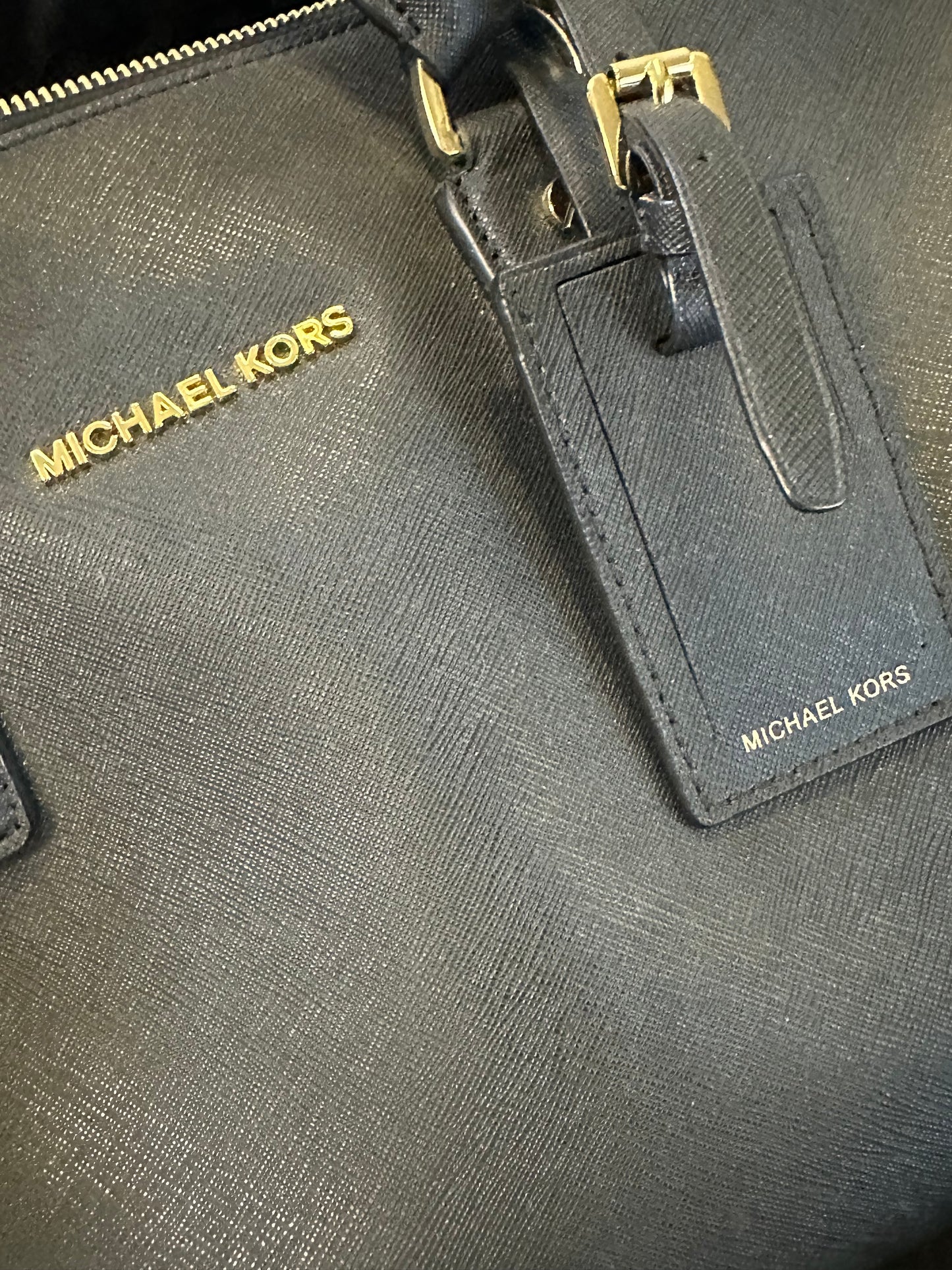 Sold PM Michael Kors Weekender