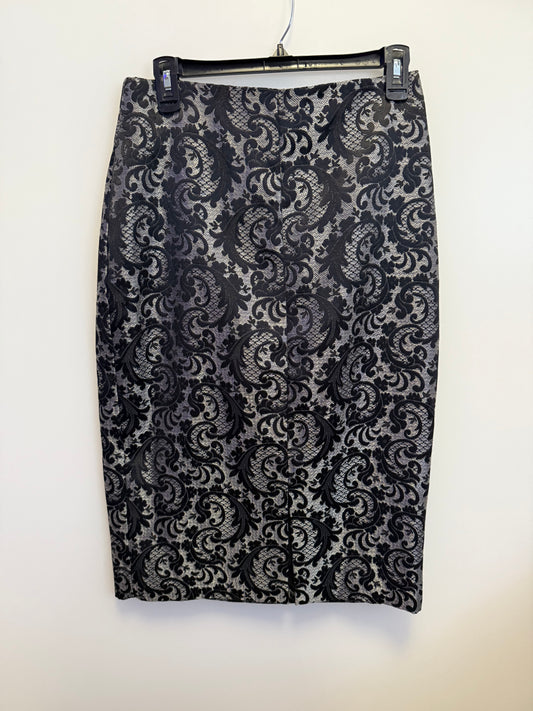 Size 8 Worthington Silver Metallic Brocade pencil skirt