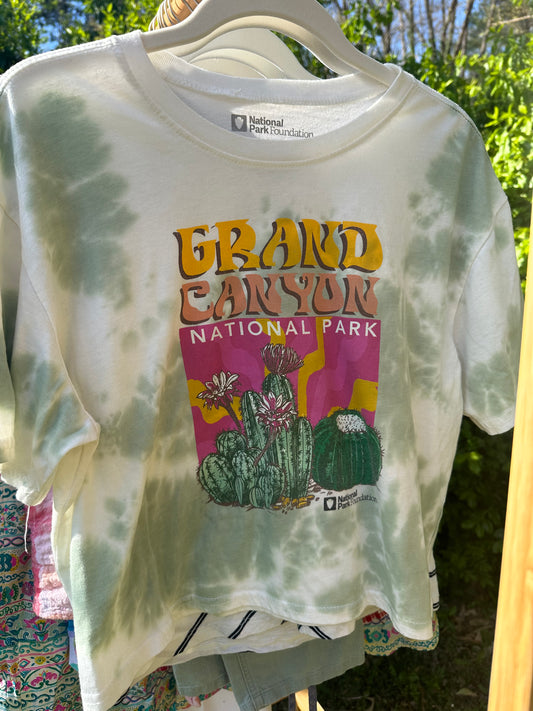 M Grand Canyon Crop Tee