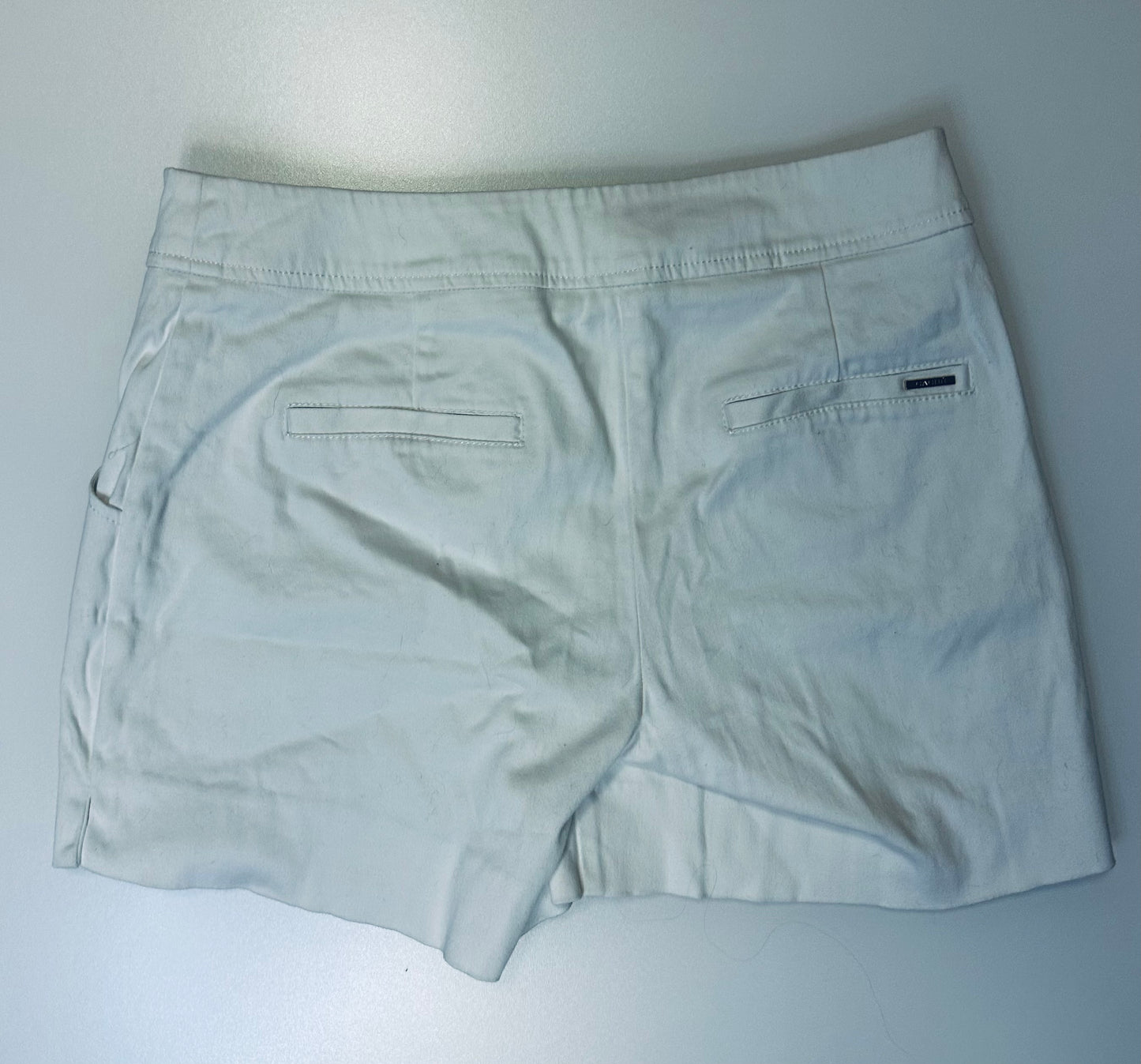 Size 4 White Cache Shorts