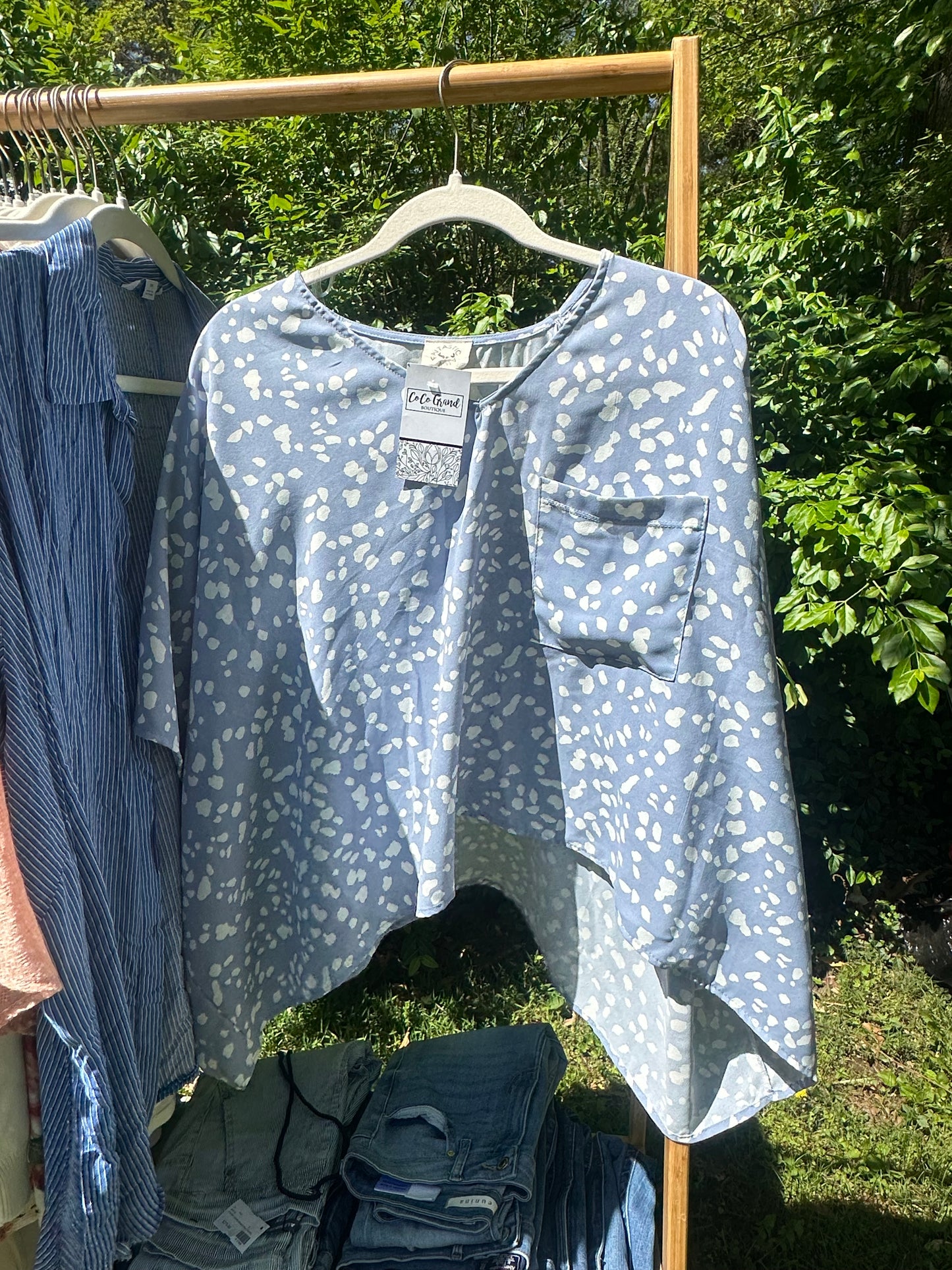 XL NWT Blue and White Blouse