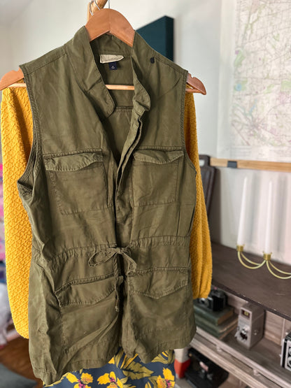 M Utility Vest