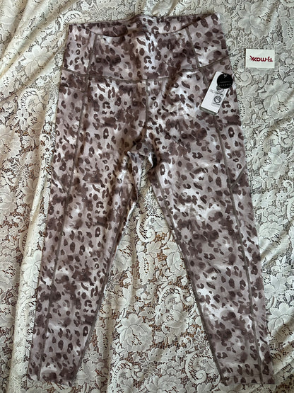 L NWT Snow Leopard Leggings