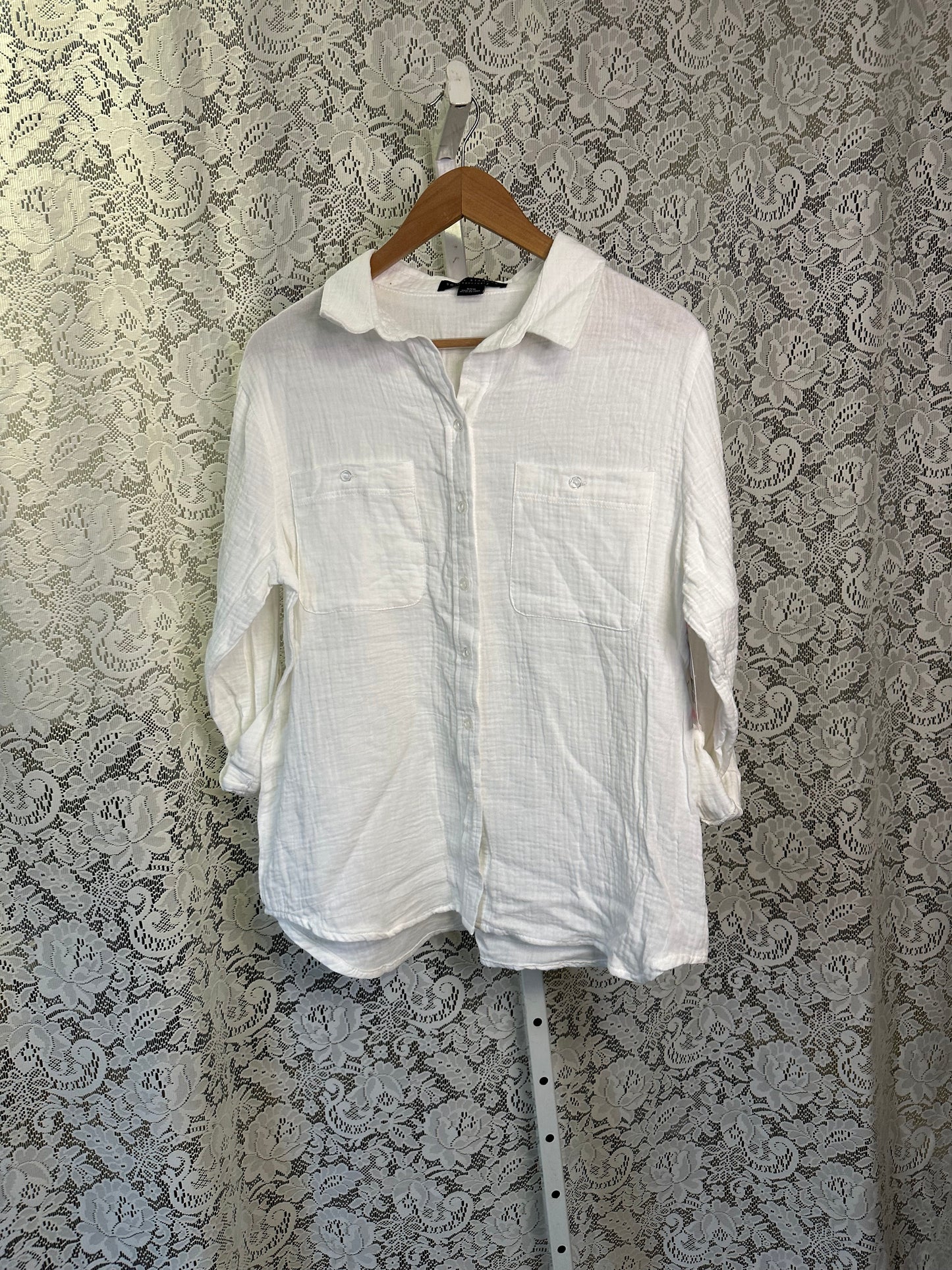 S NWT White Social Sanctuary top