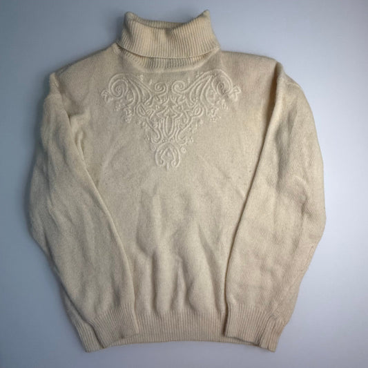 L Vintage Cream Worthington Sweater