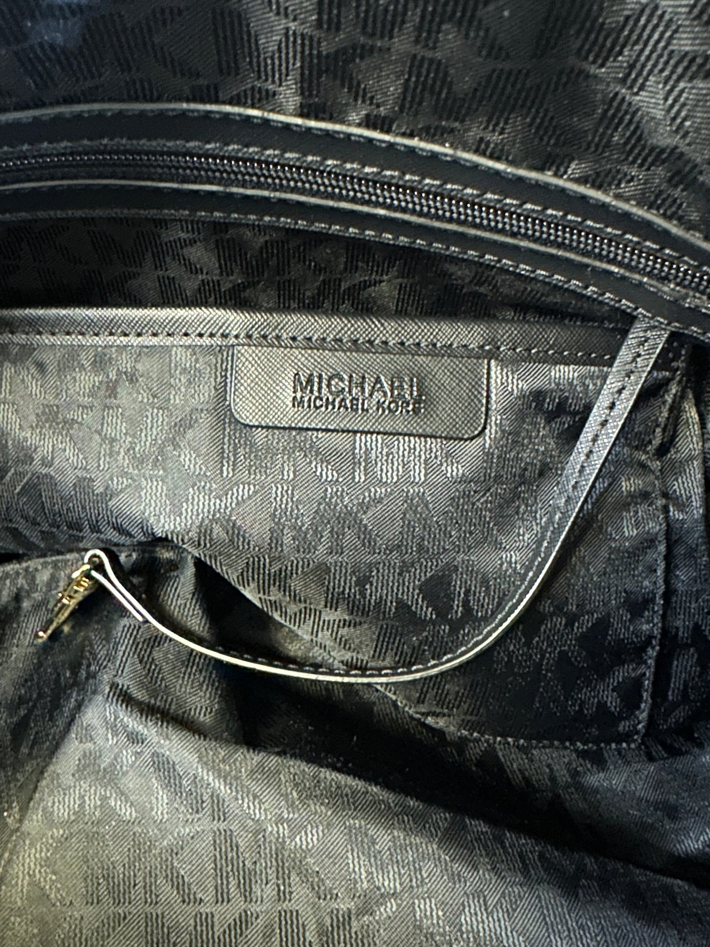 Sold PM Michael Kors Weekender