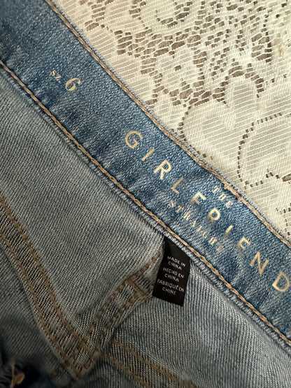 6 WHBM Girlfriend Distressed Jeans EUC