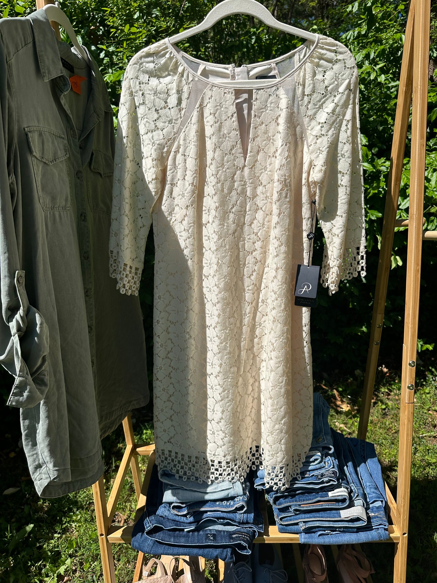 S Size 4 NWT Adrianna Papell Ivory Lace Dress