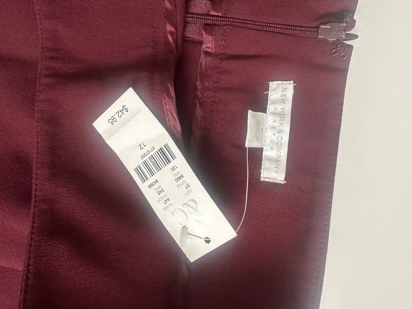 12 NWT Burgundy Skirt