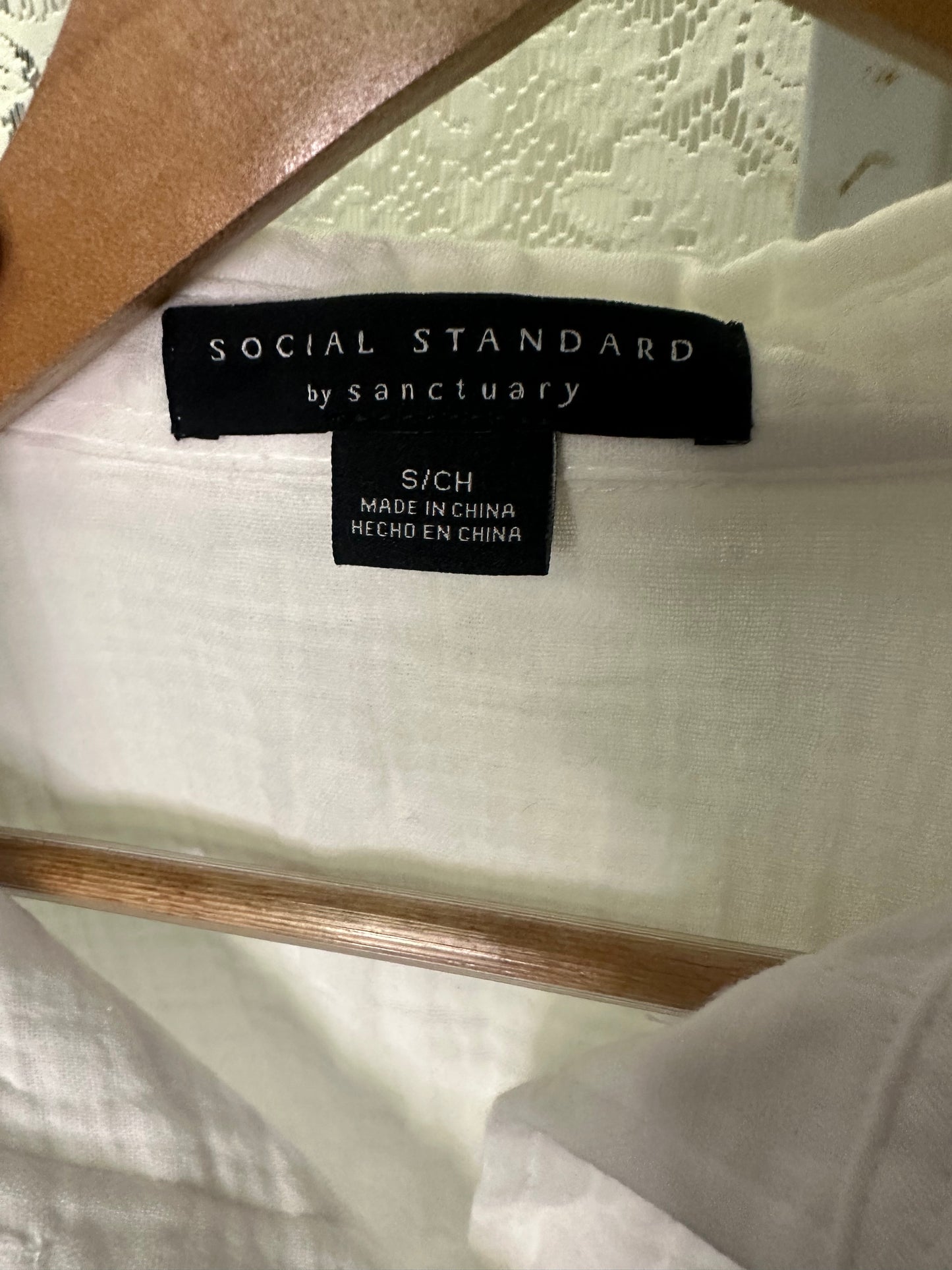 S NWT White Social Sanctuary top