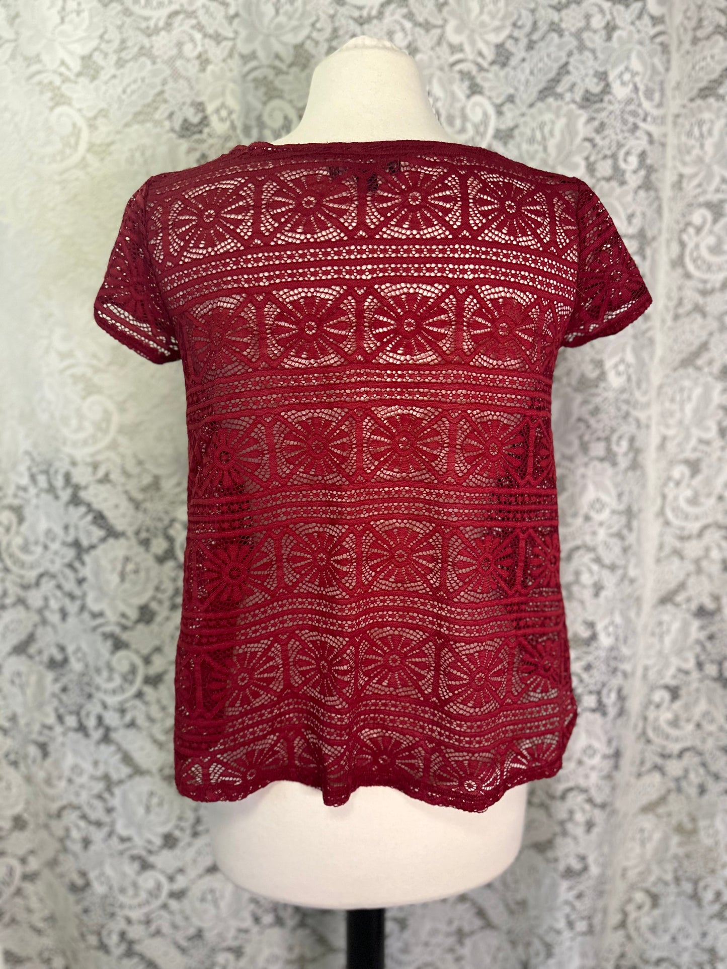 S American Eagle Woven top